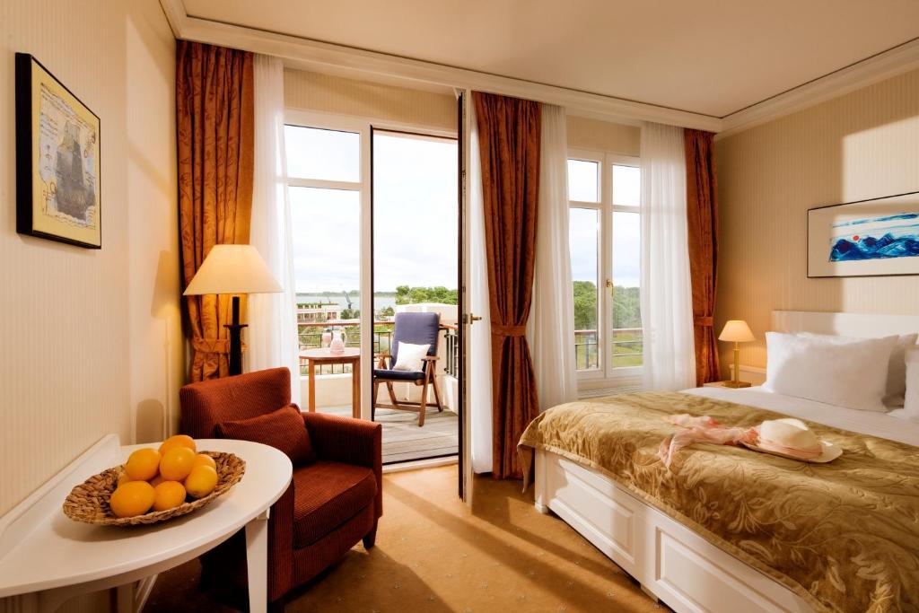 ホテル ヤハトハーフェンレジデンツ ホーへ デューン ロストック 部屋 写真 A room at the Hotel de la Plage