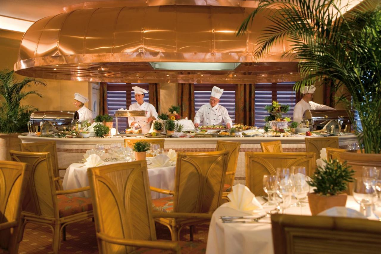 ホテル ヤハトハーフェンレジデンツ ホーへ デューン ロストック エクステリア 写真 The restaurant